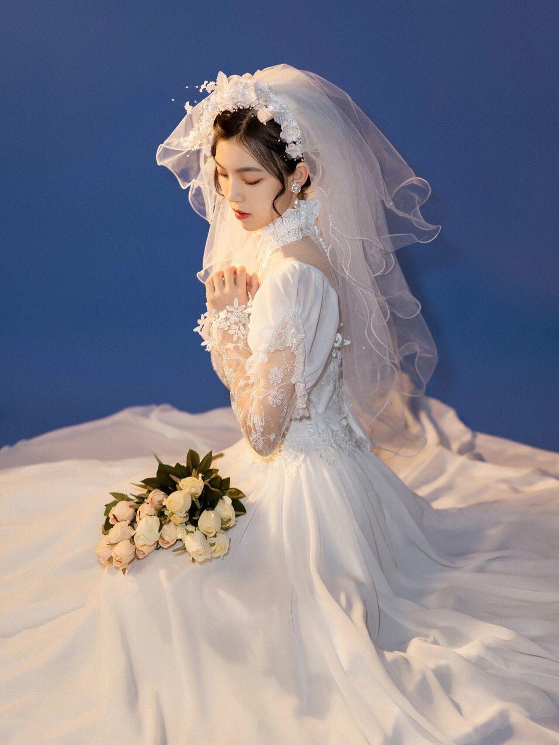 Top 99 mẫu váy cưới cổ trang đẹp lộng lẫy cho các nàng dâu xinh  CAMILE  BRIDAL