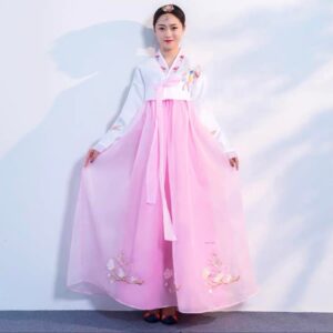 Hanbok nữ hồng trắng