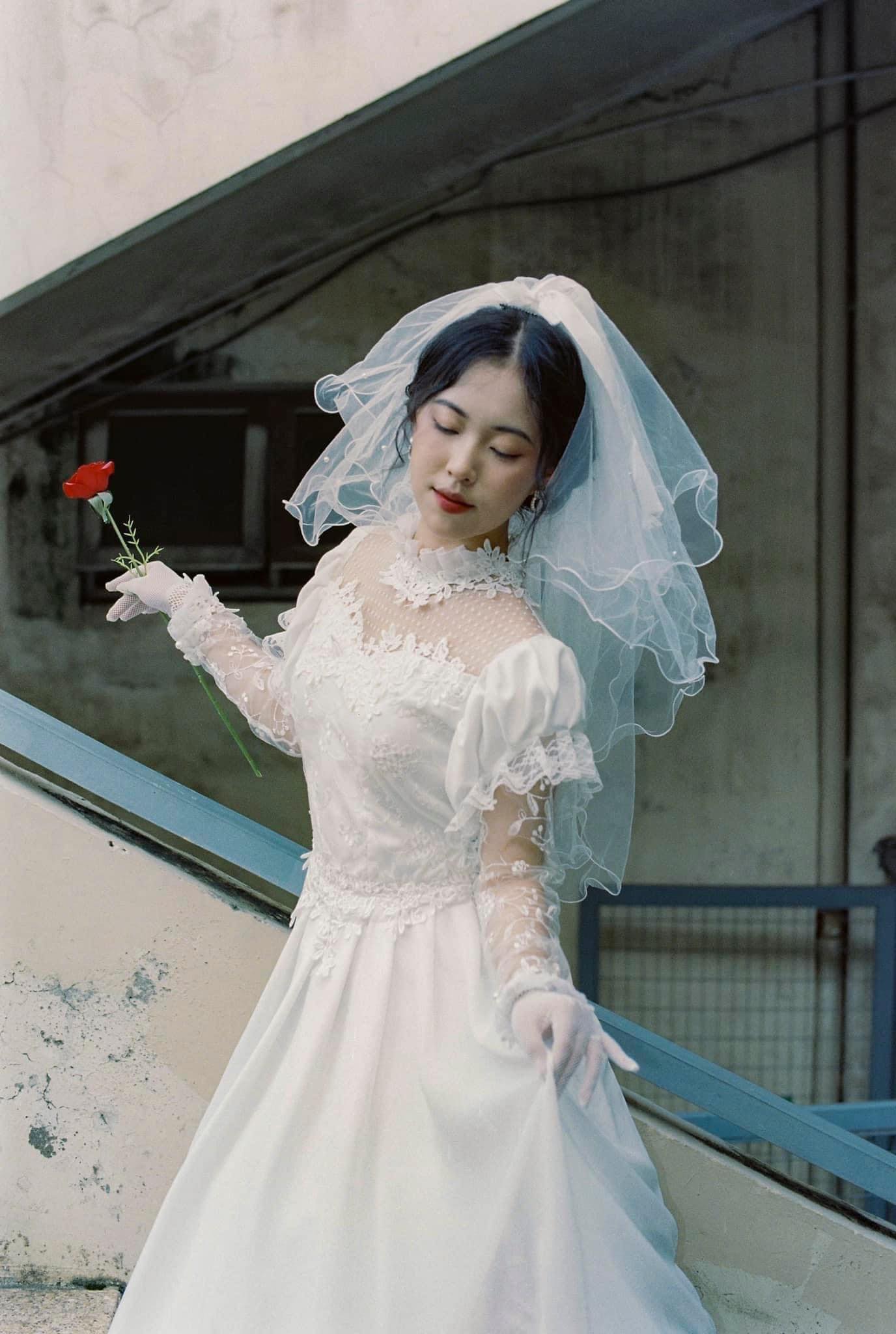 Những mẫu chụp ảnh cưới đẹp theo phong cách Châu u