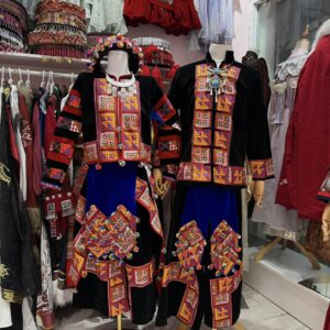 Trang phục dân tộc Lô Lô cho thuê